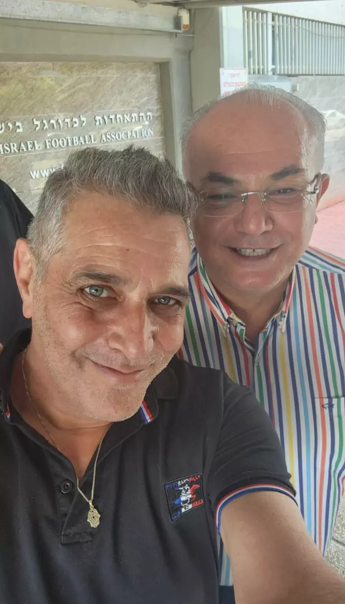 ראש עיריית טייבה שועאע מסארווה ועו״ד אלדד אהרוני (פרטי)