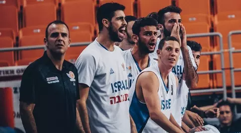 שחקני נבחרת העתודה בטירוף (FIBA)