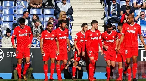 שחקני סביליה חוגגים (La Liga)