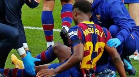 Rape Patti on the grass.  Injuries haunt him (Barcelona official website)