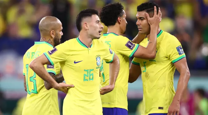 שחקני נבחרת ברזיל חוגגים בסיום (רדאד ג'בארה)