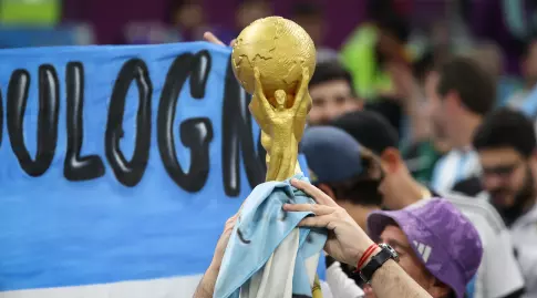 אוהדי ארגנטינה חולמים על גביע העולם (רדאד ג'בארה)