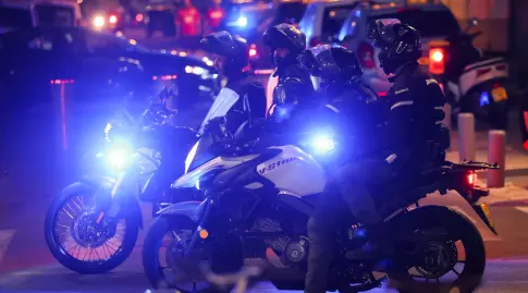 אופנועי משטרה (איציק בלניצקי)