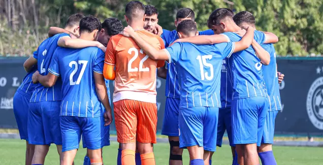 שחקני הנוער של בני סכנין באסיפה (לילך וויס-רוזנברג)